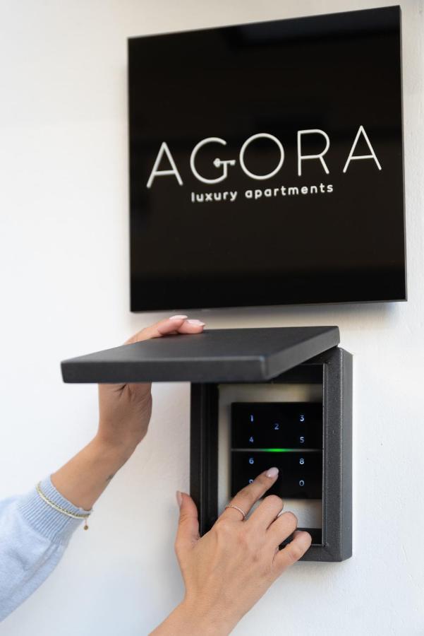 Theros By Agora Luxury Apartments In The Heart Of Heraklion 외부 사진