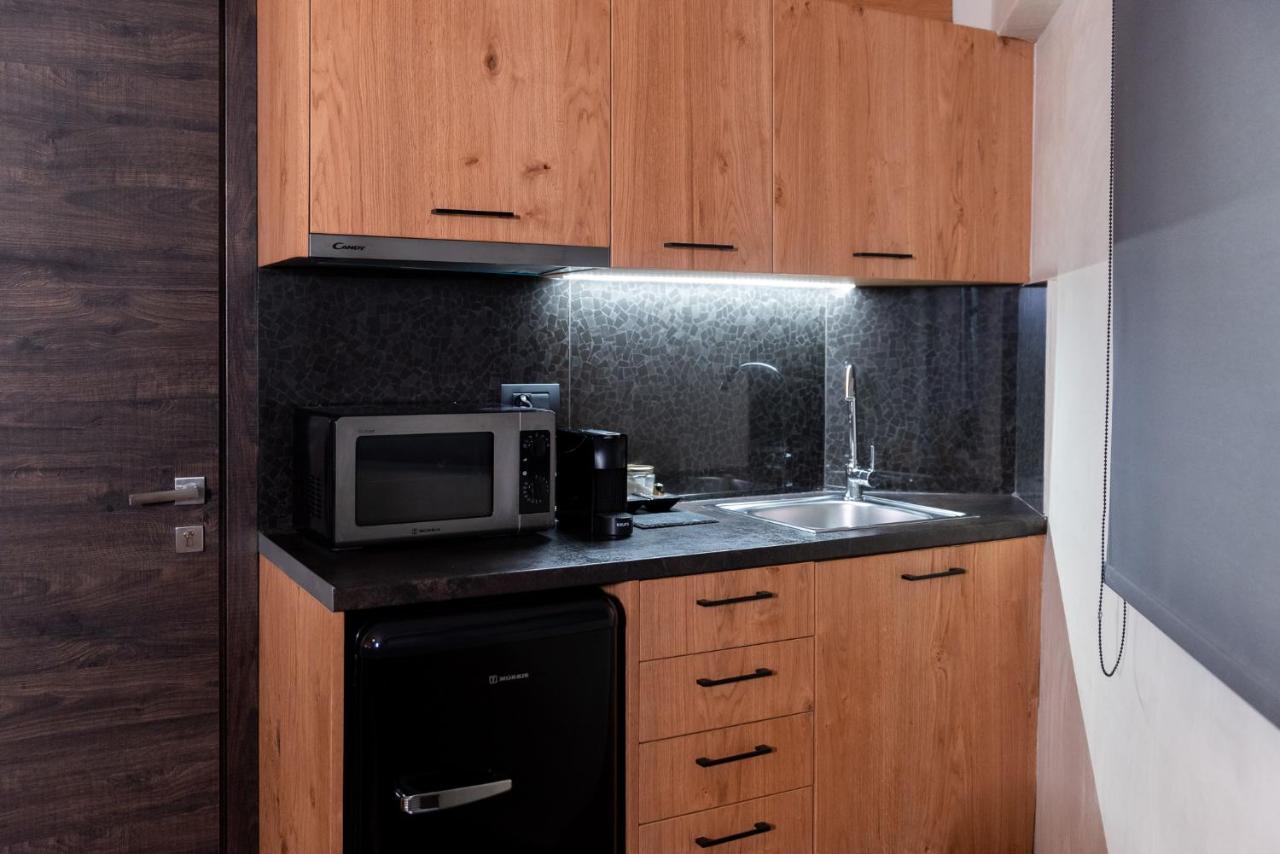 Theros By Agora Luxury Apartments In The Heart Of Heraklion 외부 사진